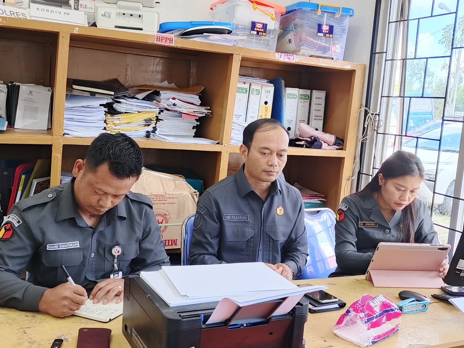 Ketua dan Anggota Bawaslu Humbahas