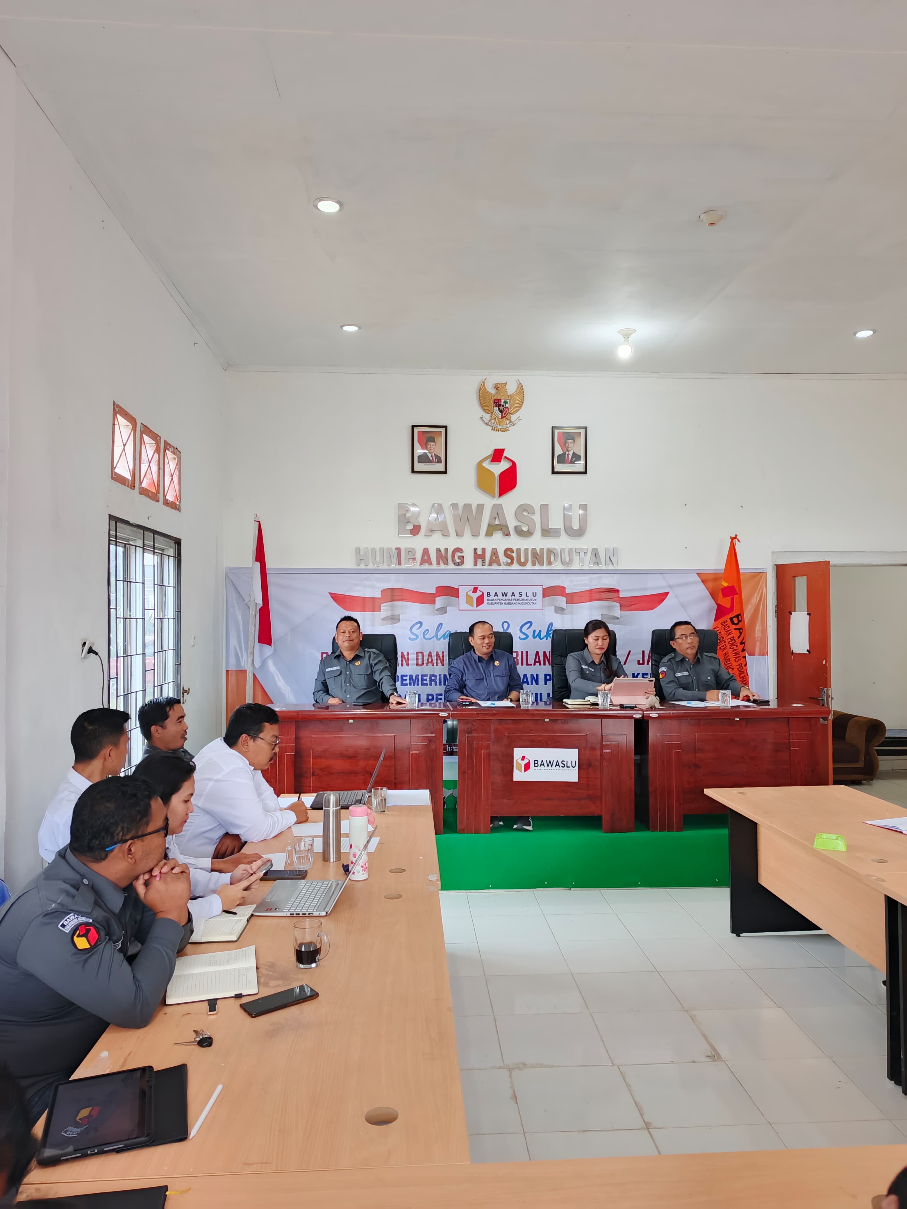 Rapat Internal
