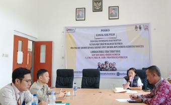 Foto bersama Bawaslu dan KY